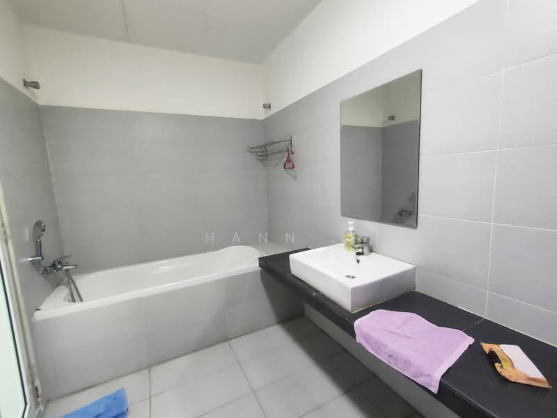Condominium for Sale at X2 Residency - Hann . - Master Bathroom - PropertyGuru.com.my