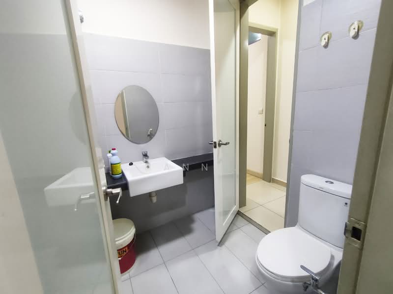 Condominium for Sale at X2 Residency - Hann . - Bathroom 3 - PropertyGuru.com.my