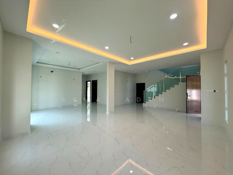 Rumah Banglo untuk Dijual di Sungai Merab (Dengkil) - Akmal Adam - Living Room - PropertyGuru.com.my