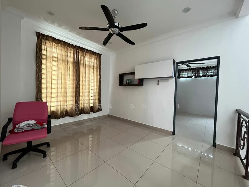 Rumah Berkembar untuk Dijual di Jitra (Kedah) - Azura Ghani - Living Room - PropertyGuru.com.my