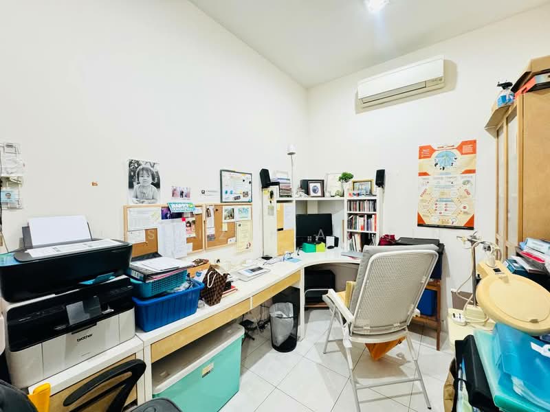 Zero-Lot Bungalow for Sale in Bandar Nusa Rhu (Shah Alam) - Masnizah Arifin - Study - PropertyGuru.com.my