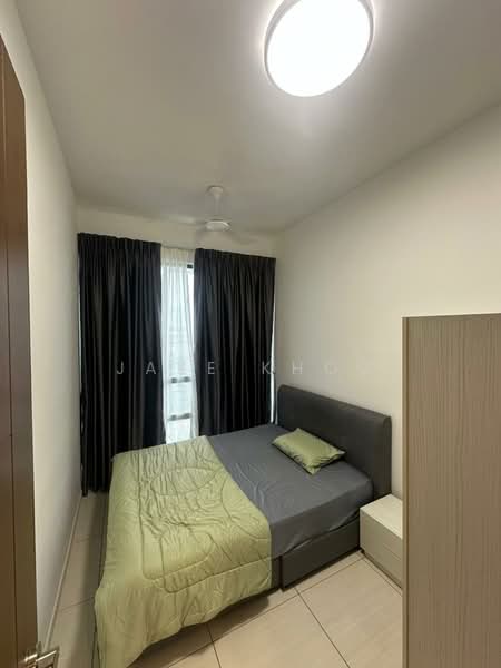 Condominium for Rent at Queens Residences Q1 @ Queens Waterfront - Jake Khoo - Bedroom - PropertyGuru.com.my