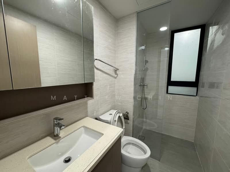 Servis Apartment untuk Disewa di Baron Residence @ Lake City - Matthew Chin - Bathroom - PropertyGuru.com.my