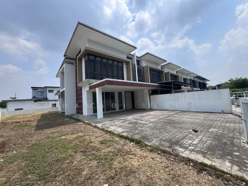 2-storey Terraced House for Sale in Shah Alam (Selangor) - Ahamadi Sabir - Exterior - PropertyGuru.com.my