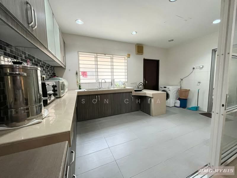 2-storey Terraced House for Sale in Bandar Botanic (Klang) - Mason Chiah - Kitchen - PropertyGuru.com.my