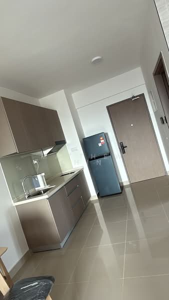 Servis Apartment untuk Disewa di Baron Residence @ Lake City - Matthew Chin - Kitchen - PropertyGuru.com.my