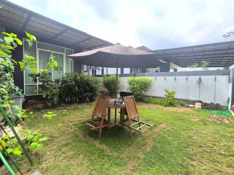Bungalow for Sale in Bandar Seri Impian (Kluang) - Chia Yin Kow - PropertyGuru.com.my