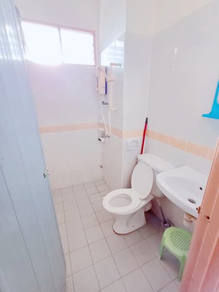 Condominium for Sale at Vistaria Condominium - Vivian Chang - Bathroom - PropertyGuru.com.my