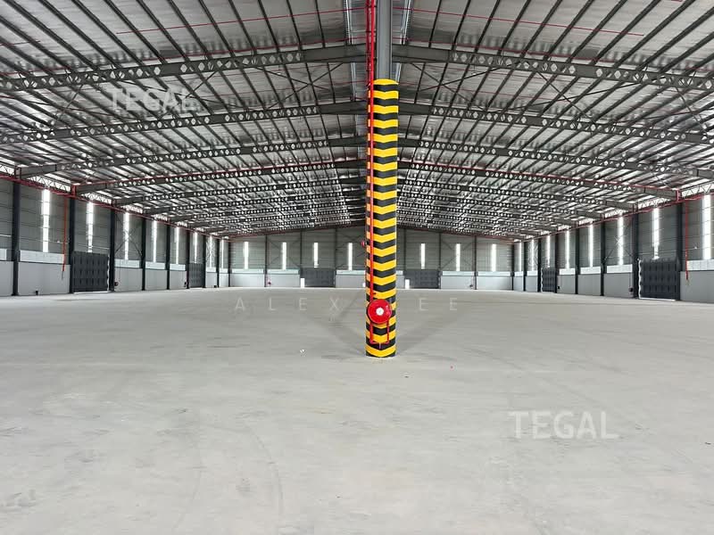 Warehouse for Rent in Pulau Carey (Carey Island) (Selangor) - Alex Lee - Interior - PropertyGuru.com.my