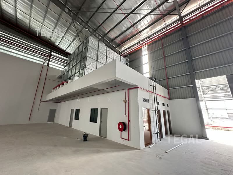 Warehouse for Rent in Pulau Carey (Carey Island) (Selangor) - Alex Lee - Interior - PropertyGuru.com.my