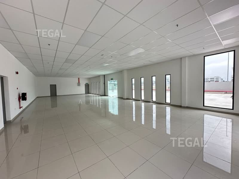 Warehouse for Rent in Pulau Carey (Carey Island) (Selangor) - Alex Lee - Interior - PropertyGuru.com.my