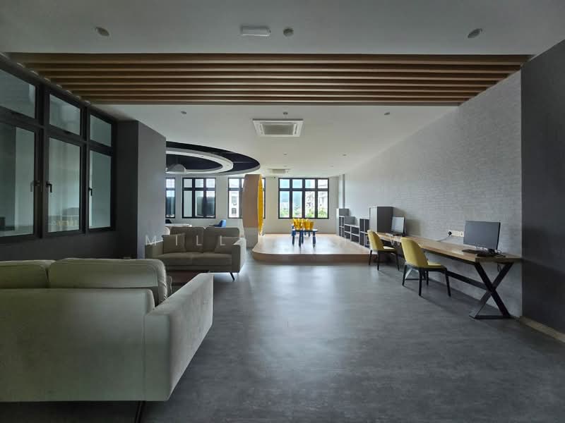 Kondominium untuk Dijual di Scots Pavilion - Millie Chew - Living Room - PropertyGuru.com.my