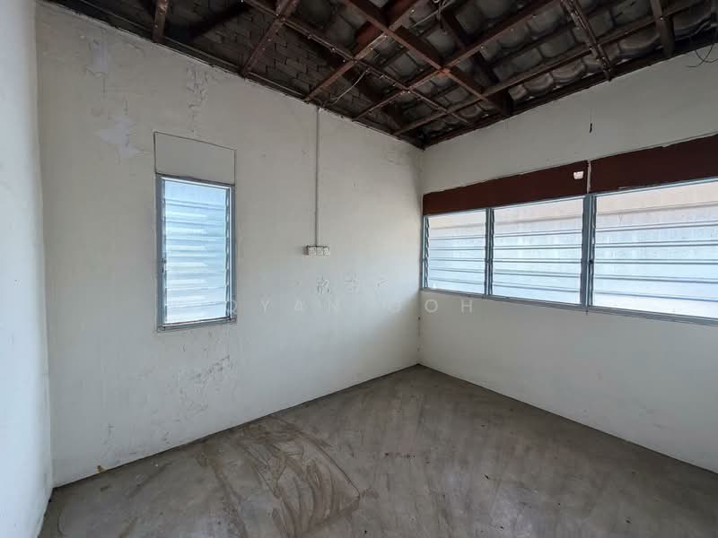 2-storey Terraced House for Sale in Island Park (Jelutong) - Qyan Goh - Interior - PropertyGuru.com.my