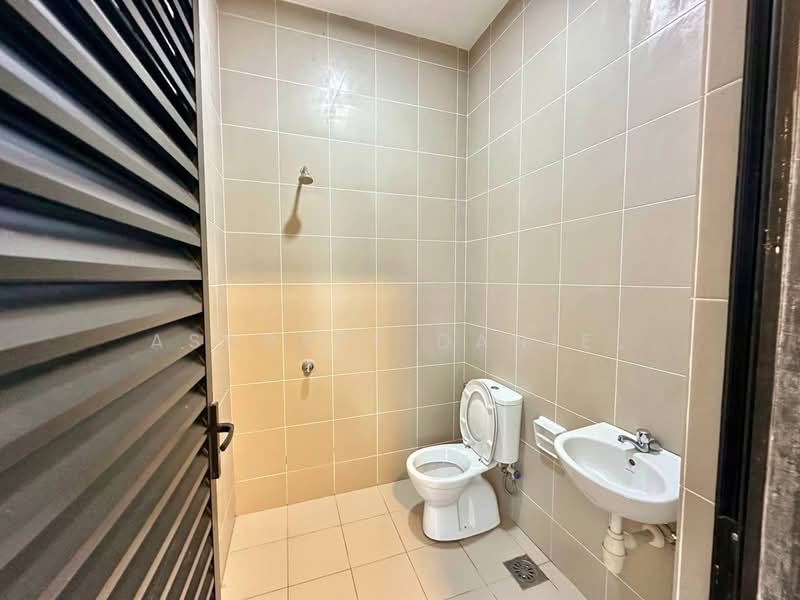 Bungalow for Sale in Ampang Jaya (Ampang) - Ashraff Daniel - Bathroom - PropertyGuru.com.my