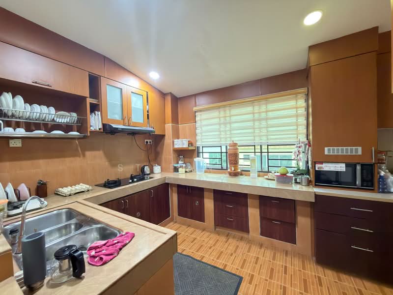 Rumah Teres 1.5 Tingkat untuk Dijual di Ulu Tiram (Johor) - Stefan Yu - Kitchen - PropertyGuru.com.my