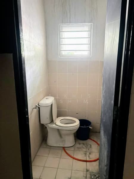 Kedai / Pejabat untuk Disewa di Laman Seri Business Park (Shah Alam) - Balkhis Hashim - Bathroom - PropertyGuru.com.my
