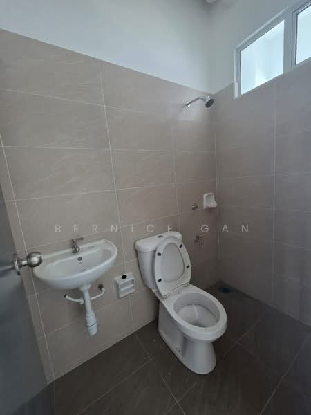 2-storey Terraced House for Sale in Bandar Dato Onn (Tebrau) - Bernice Gan - Bathroom - PropertyGuru.com.my