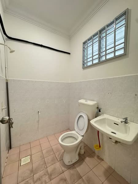1-storey Terraced House for Sale in Kulai (Johor) - Zoey Lee - Bathroom - PropertyGuru.com.my