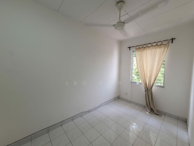 2-storey Terraced House for Sale in Bandar Putra Permai (Seri Kembangan) - Leo Koh - Interior - PropertyGuru.com.my