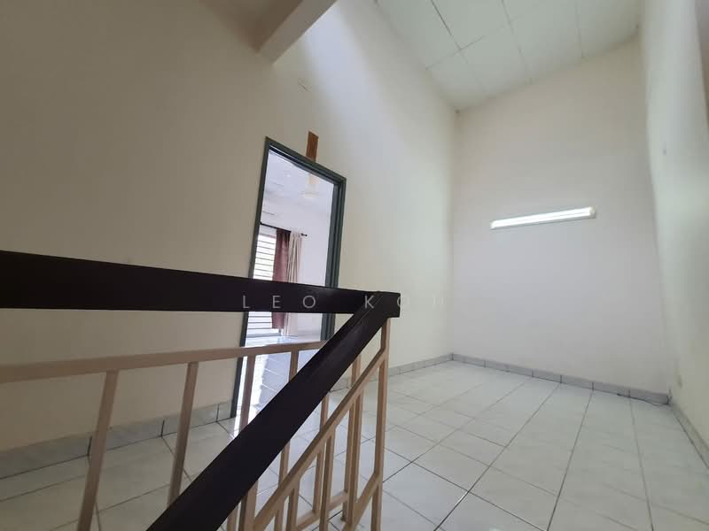 2-storey Terraced House for Sale in Bandar Putra Permai (Seri Kembangan) - Leo Koh - Interior - PropertyGuru.com.my
