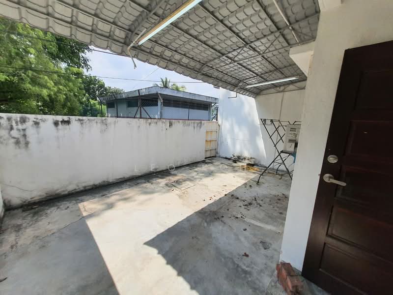 2-storey Terraced House for Sale in Bandar Putra Permai (Seri Kembangan) - Leo Koh - Exterior - PropertyGuru.com.my