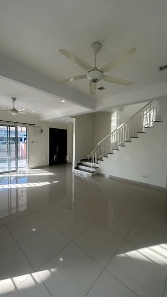 2-storey Terraced House for Rent in Kota Kemuning (Shah Alam) - Alex Tong - Living Room - PropertyGuru.com.my