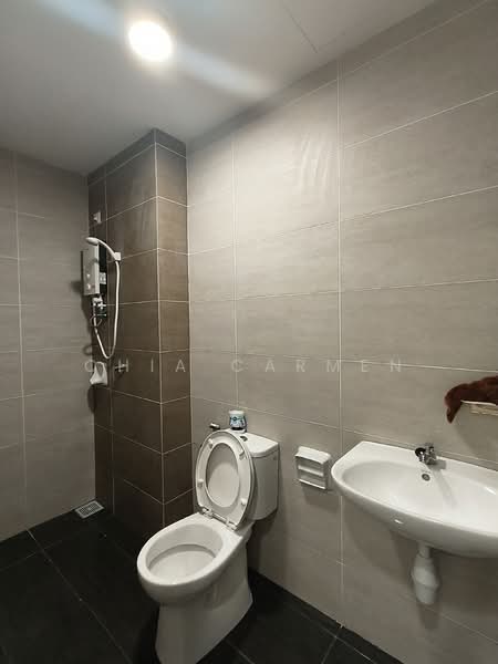 Servis Apartment untuk Disewa di Princeton Suites @ EduSentral - Chia Carmen - Bathroom - PropertyGuru.com.my