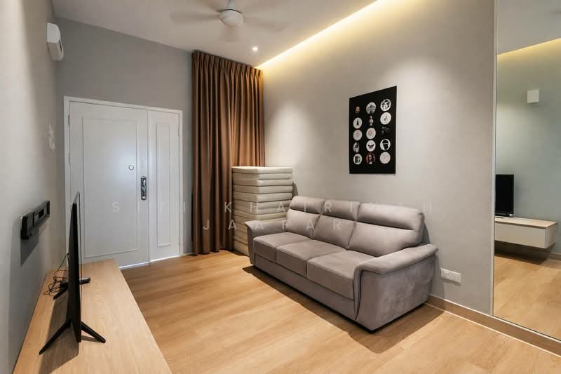 1-storey Terraced House for Sale in Setia Alam (Selangor) - SITI KHAIRIYAH JAAFAR - Living Room - PropertyGuru.com.my