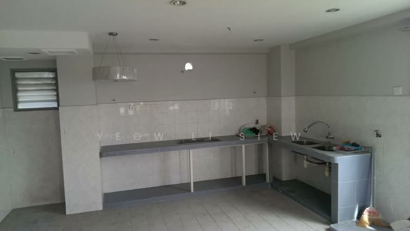 Condominium for Sale at Bukit Pandan Kondominium 1 - Yeow Li Siew - Kitchen - PropertyGuru.com.my