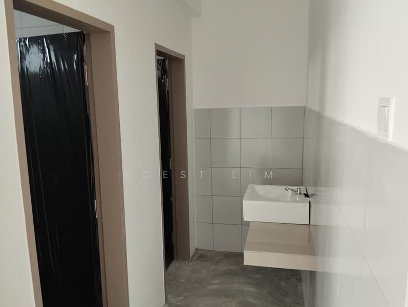 Shop for Rent in Kajang (Selangor) - Acest Lim - Bathroom - PropertyGuru.com.my