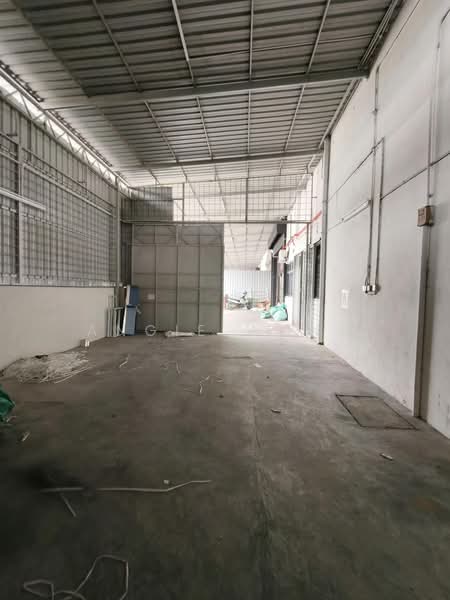 Semi-D Factory for Rent in Kawasan Perindustrian Sri Rapat (Ipoh) - Angie Wong - Interior - PropertyGuru.com.my