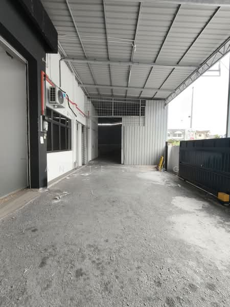 Semi-D Factory for Rent in Kawasan Perindustrian Sri Rapat (Ipoh) - Angie Wong - Exterior - PropertyGuru.com.my