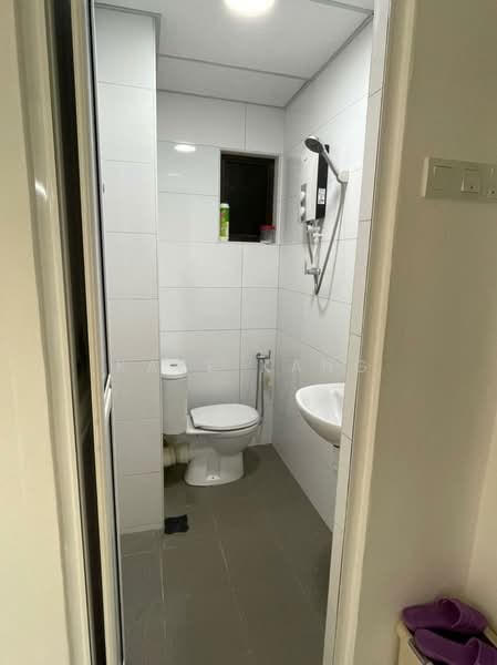 Kondominium untuk Disewa di Taman Desa Relau 2 - Kaze Kang - PropertyGuru.com.my