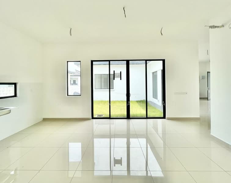 Terraced House for Sale in Kuala Selangor (Selangor) - Sabirin Ahmad - Living Room - PropertyGuru.com.my