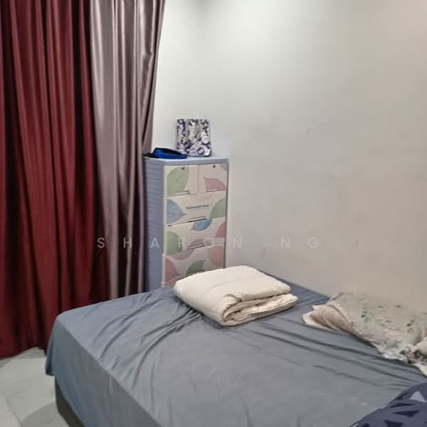Rumah Teres 2 Tingkat untuk Dijual di Bandar Baru Permas Jaya - Sharon Ng - Bedroom - PropertyGuru.com.my