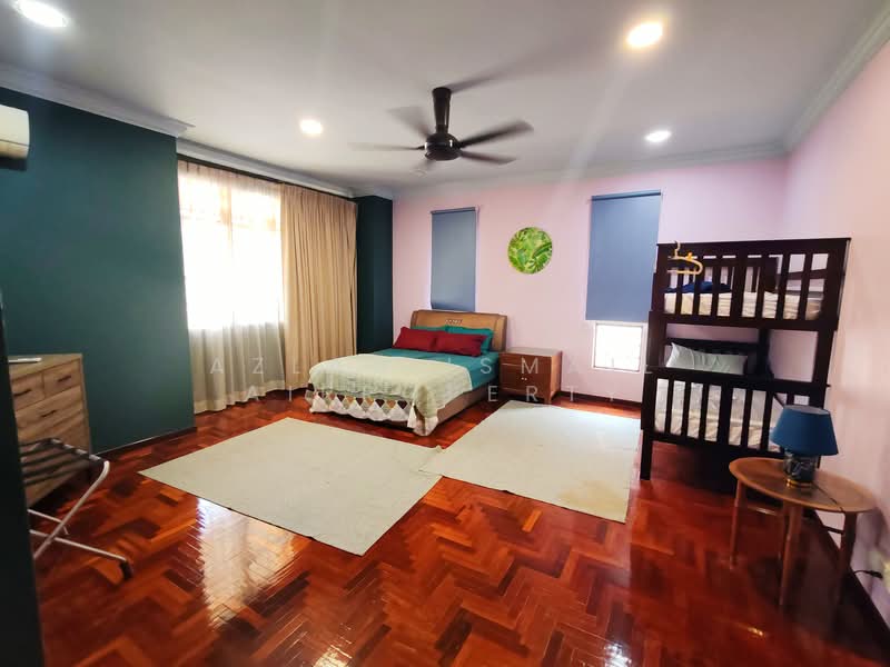 2-storey Terraced House for Sale in Taman Perling (Perling) - Azlan Ismail aiproperty - Bedroom - PropertyGuru.com.my