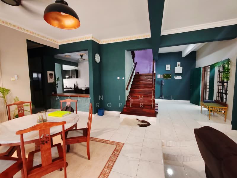 2-storey Terraced House for Sale in Taman Perling (Perling) - Azlan Ismail aiproperty - Interior - PropertyGuru.com.my