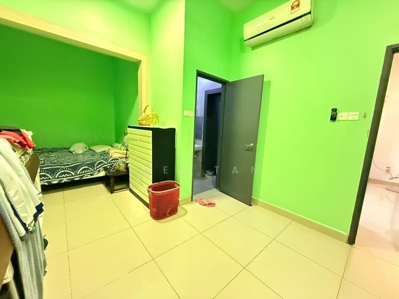 Cluster House for Sale in Taman Gaya (Ulu Tiram) - Iden Tan - PropertyGuru.com.my