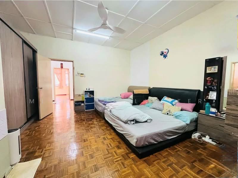Rumah Teres 2 Tingkat untuk Dijual di Taman Setia Indah (Tebrau) - Michele Sylvester - Bedroom - PropertyGuru.com.my