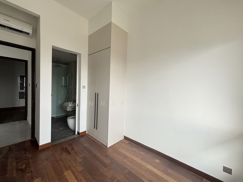 Kondominium untuk Dijual di Codrington Residence - Vinnie Loh - Bedroom - PropertyGuru.com.my