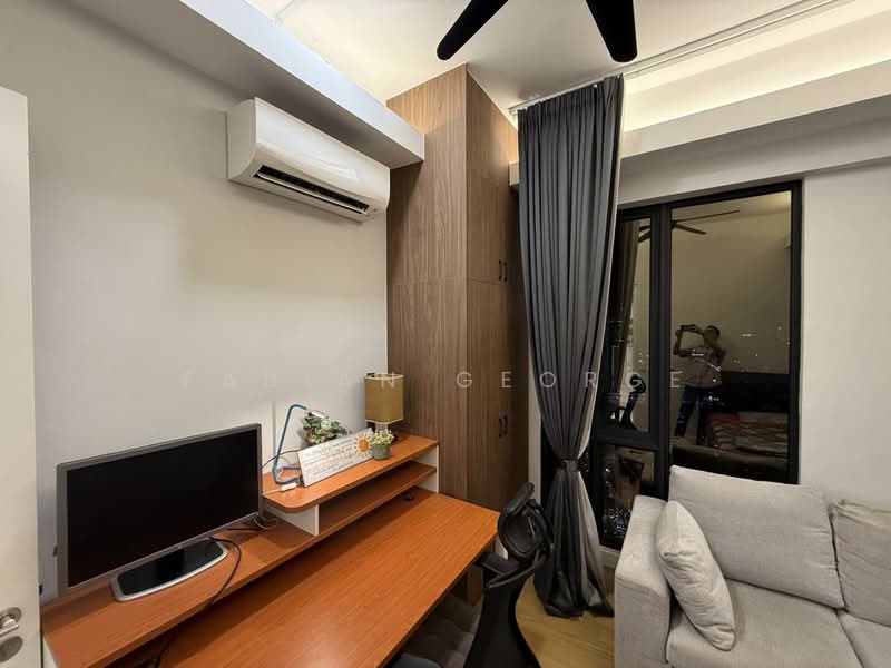 Servis Apartment untuk Dijual di The Sentral Suites - Fabian George - Study - PropertyGuru.com.my