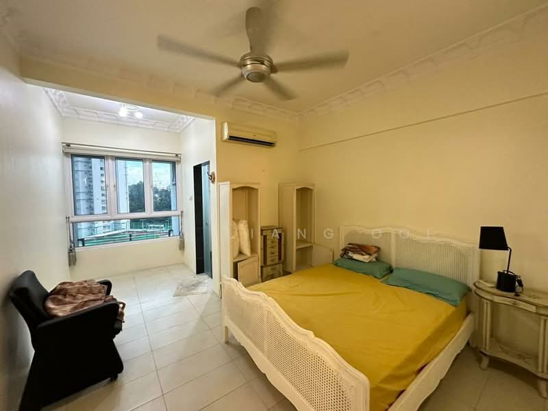 Condominium for Rent at Platino Condominium - Tong Liang Ooi - Bedroom - PropertyGuru.com.my