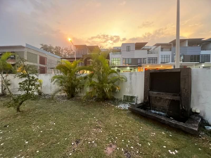 3-storey Terraced House for Sale in Bandar Mahkota Cheras (Cheras) - Mr Wan - Exterior - PropertyGuru.com.my