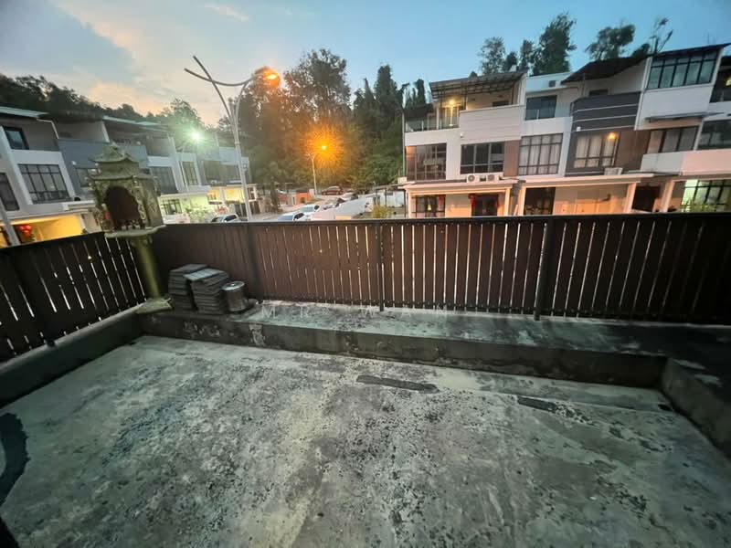 3-storey Terraced House for Sale in Bandar Mahkota Cheras (Cheras) - Mr Wan - Exterior - PropertyGuru.com.my