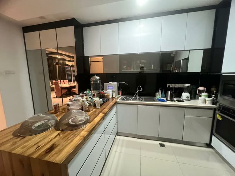 3-storey Terraced House for Sale in Bandar Mahkota Cheras (Cheras) - Mr Wan - Kitchen - PropertyGuru.com.my
