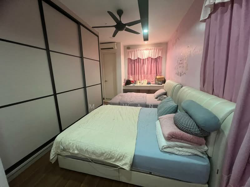 3-storey Terraced House for Sale in Bandar Mahkota Cheras (Cheras) - Mr Wan - Bedroom - PropertyGuru.com.my