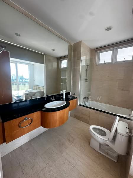 Kondominium untuk Disewa di Mutiara Upper East - Apple Liew - Bathroom - PropertyGuru.com.my
