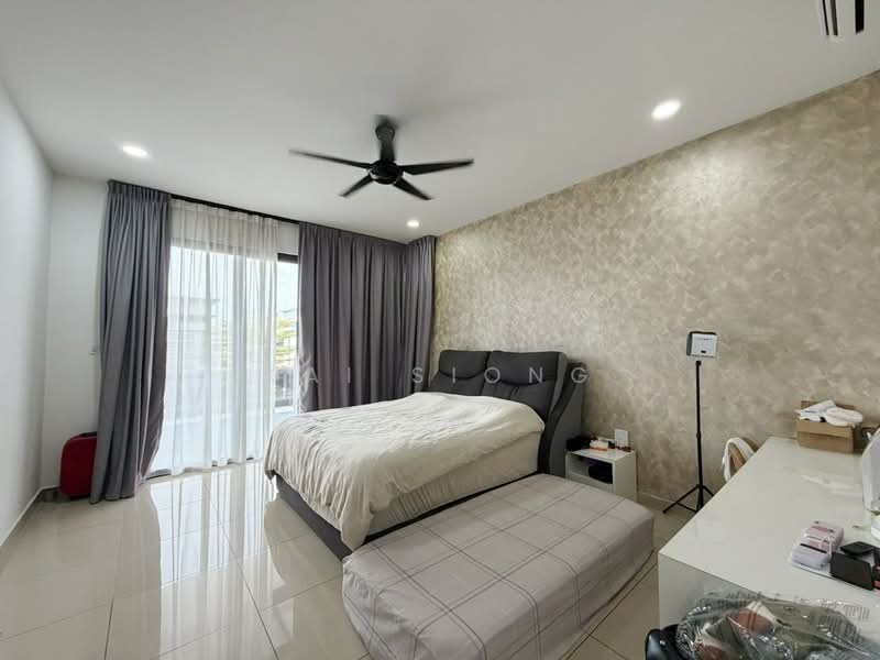 Cluster House for Sale in Skudai (Johor) - Kai Siong - Bedroom - PropertyGuru.com.my
