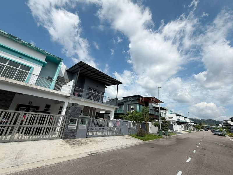 Cluster House for Sale in Skudai (Johor) - Kai Siong - Exterior - PropertyGuru.com.my