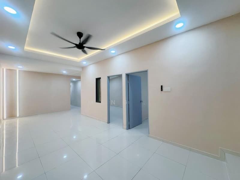 Terraced House for Sale in Skudai (Johor) - Meng . - Living Room - PropertyGuru.com.my